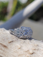 Platinum Art Deco diamond engagement wedding ring -