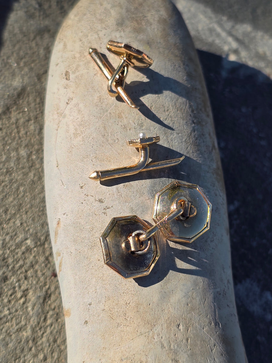 14k gold two-tone Art Deco onyx and pearl antique cufflink set in orig ... - Exclusive Art Deco Wing Toned Cufflink