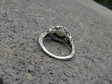 18k white gold c.1920's c.1930's Deco peridot ring
