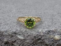 14k gold c.1920's c.1930's filigree solitaire peridot ring