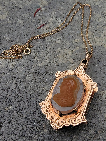 10k gold Victorian estate cameo & onyx reversible locket pendant necklace