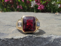 14k gold two tone Deco created ruby & genuine diamond estate men's ring 1953