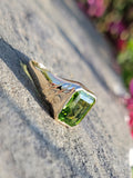 10k gold vintage emerald cut Peridot ring
