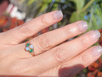 10ct gold emerald & opal antique Victorian ring