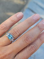 platinum BOW motif aquamarine & diamond estate ring