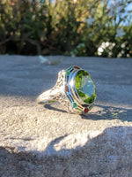 10k white gold c.1920's Art Deco filigree peridot & enamel ring