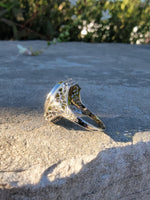 10k white gold c.1920's Art Deco filigree peridot & enamel ring