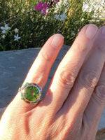 10k white gold c.1920's Art Deco filigree peridot & enamel ring