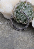 platinum 30 diamond antique horseshoe pendant necklace