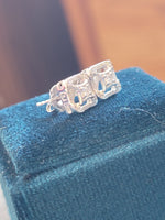 14k white gold diamond studs earrings - .08ct tw