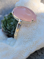 10k gold Deco cabochon rose quartz ring