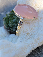 10k gold Deco cabochon rose quartz ring