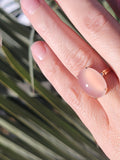 10k gold Deco cabochon rose quartz ring