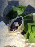 14k white gold garnet & diamond c.1920's floral filigree vintage ring