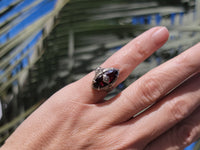 14k white gold garnet & diamond c.1920's floral filigree vintage ring