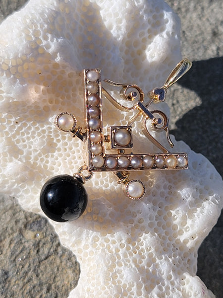 14k gold Victorian seed pearl & onyx necklace pendant lavaliere