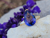18k gold pear cut tanzanite and baguette diamond estate ring