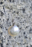 14k white gold 11.8mm Tahitian pearl & diamond necklace pendant