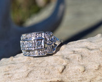 14k white gold BOW motif diamond estate ring band