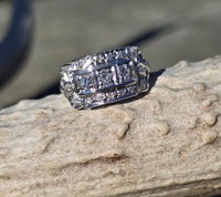 14k white gold BOW motif diamond estate ring band