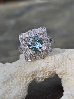 platinum aquamarine & diamond ring