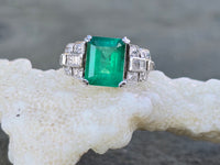 platinum Emerald & Diamond estate Deco ring