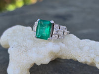platinum Emerald & Diamond estate Deco ring