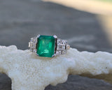 platinum Emerald & Diamond estate Deco ring