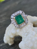 Platinum & 18k gold to tone Emerald & Diamond estate Deco ring