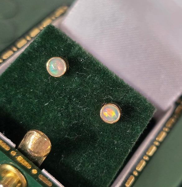 14k gold 3mm opal bezel studs
