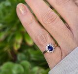 18k gold blue sapphire & diamond estate ring