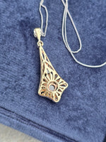 Silver top & 9ct gold two tone Edwardian diamond pendant necklace lavaliere