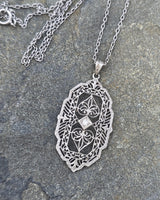 14k white gold Deco c.1920's diamond filigree necklace pendant