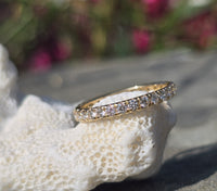 18k yellow gold 29 diamond eternity band - size 6.5