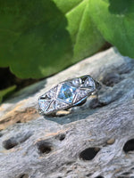 18k white gold c.1920's filigree aquamarine & diamond ring