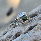 18k white gold c.1920's green tourmaline filigree vintage estate ring