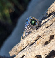 18k white gold c.1920's green tourmaline filigree vintage estate ring
