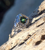 18k white gold c.1920's green tourmaline filigree vintage estate ring