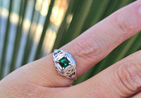18k white gold c.1920's green tourmaline filigree vintage estate ring