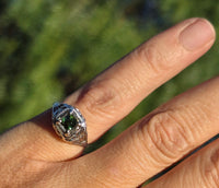 18k white gold c.1920's green tourmaline filigree vintage estate ring