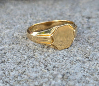18k gold estate signet ring