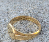 18k gold estate signet ring