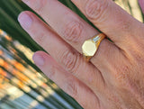 18k gold estate signet ring