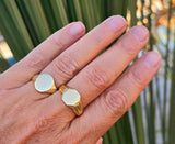 18k gold estate signet ring