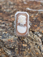 14k white gold carved shell cameo & diamond habille c.1920's estate bow ring