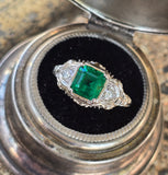 18k white gold emerald and diamond estate Art Deco vintage filigree antique ring