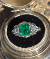 18k white gold emerald and diamond estate Art Deco vintage filigree antique ring