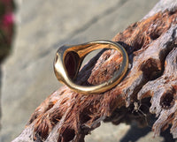 18ct gold estate carnelian signet ring - hallmarks
