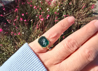 18k gold Victorian green glass intaglio FLIP antique ring