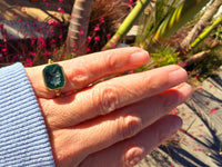 18k gold Victorian green glass intaglio FLIP antique ring